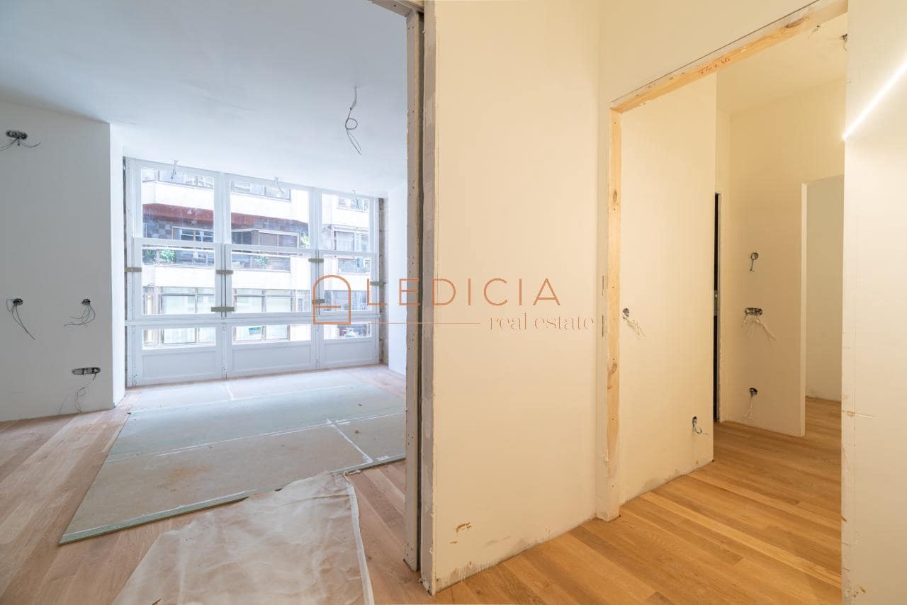 3 bedroom Flat for sale in Vigo with garage - € 710,000 (Ref: 9883996)