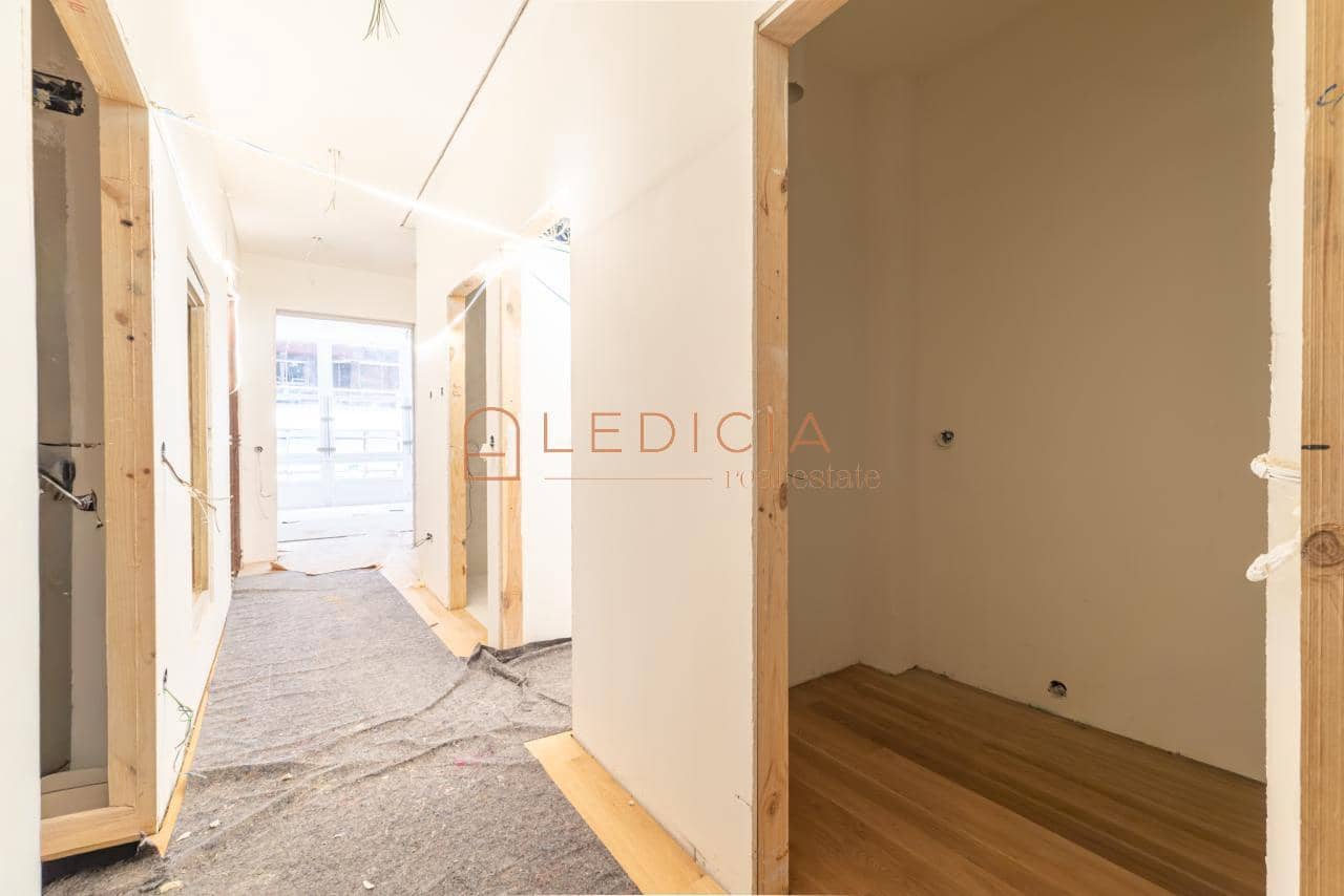3 bedroom Flat for sale in Vigo with garage - € 700,000 (Ref: 9883997)