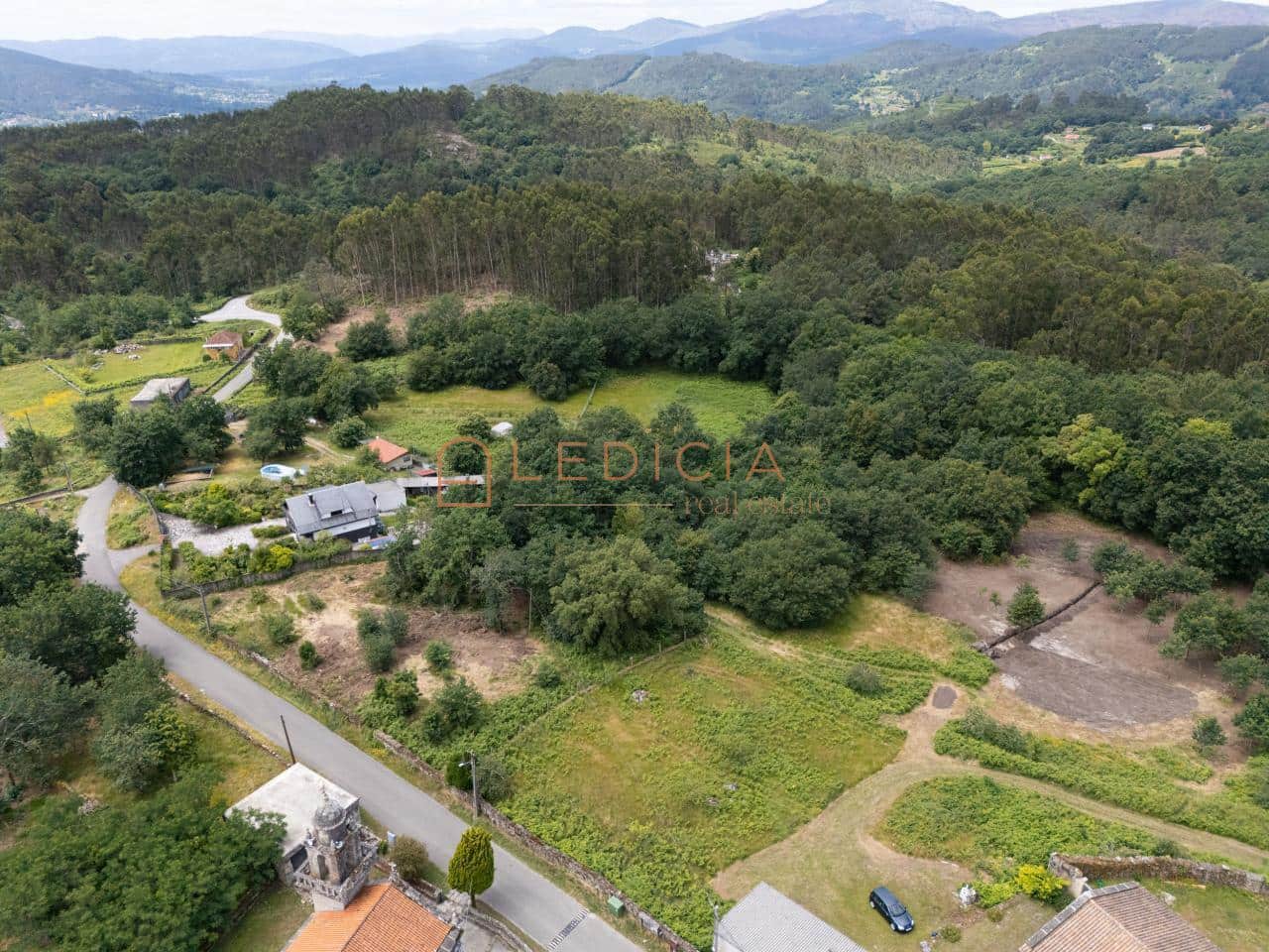 Grunde uden byggetilladelser til salg i Mondariz - € 100.000 (Ref: 9906785)