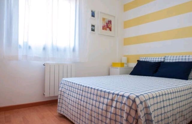 2 sovrum Lägenhet att hyra i Sitges - 1 500 € (Ref: 7904229)