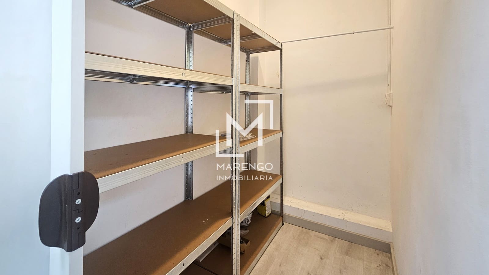 Kauppa vuokrattavana paikassa Vilanova i la Geltru - 1 100 € (Ref: 7953300)