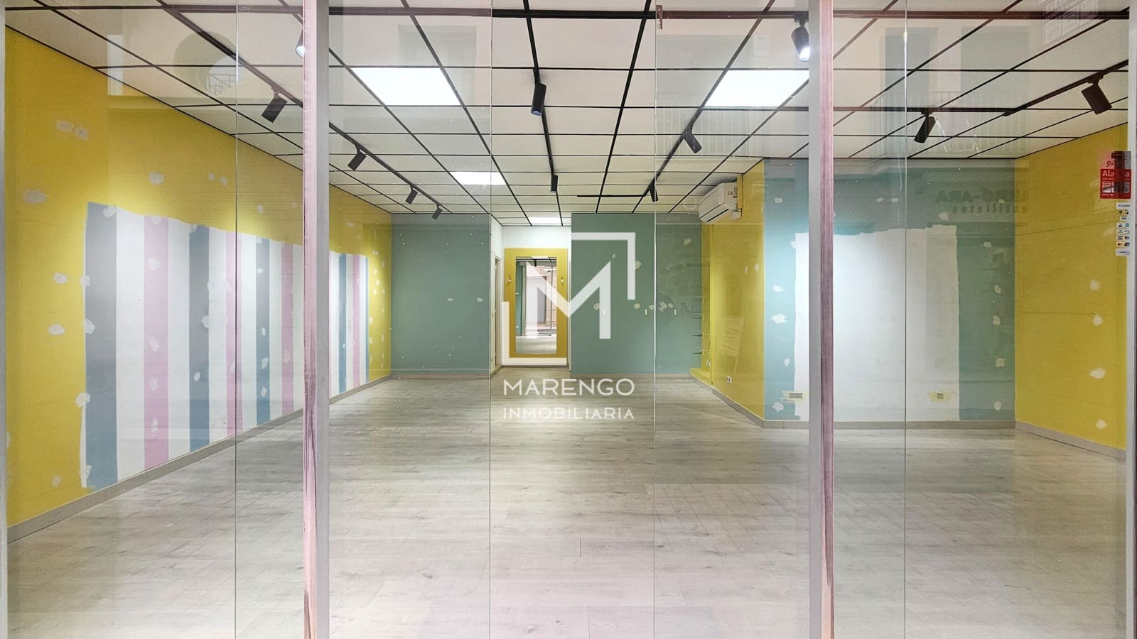 Kauppa vuokrattavana paikassa Vilanova i la Geltru - 1 100 € (Ref: 7953300)