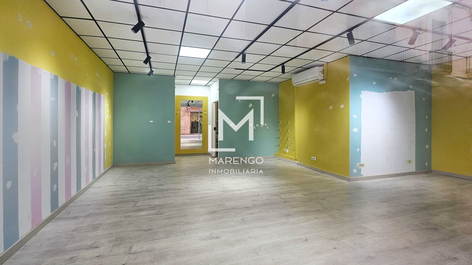 Kauppa vuokrattavana paikassa Vilanova i la Geltru - 1 100 € (Ref: 7953300)