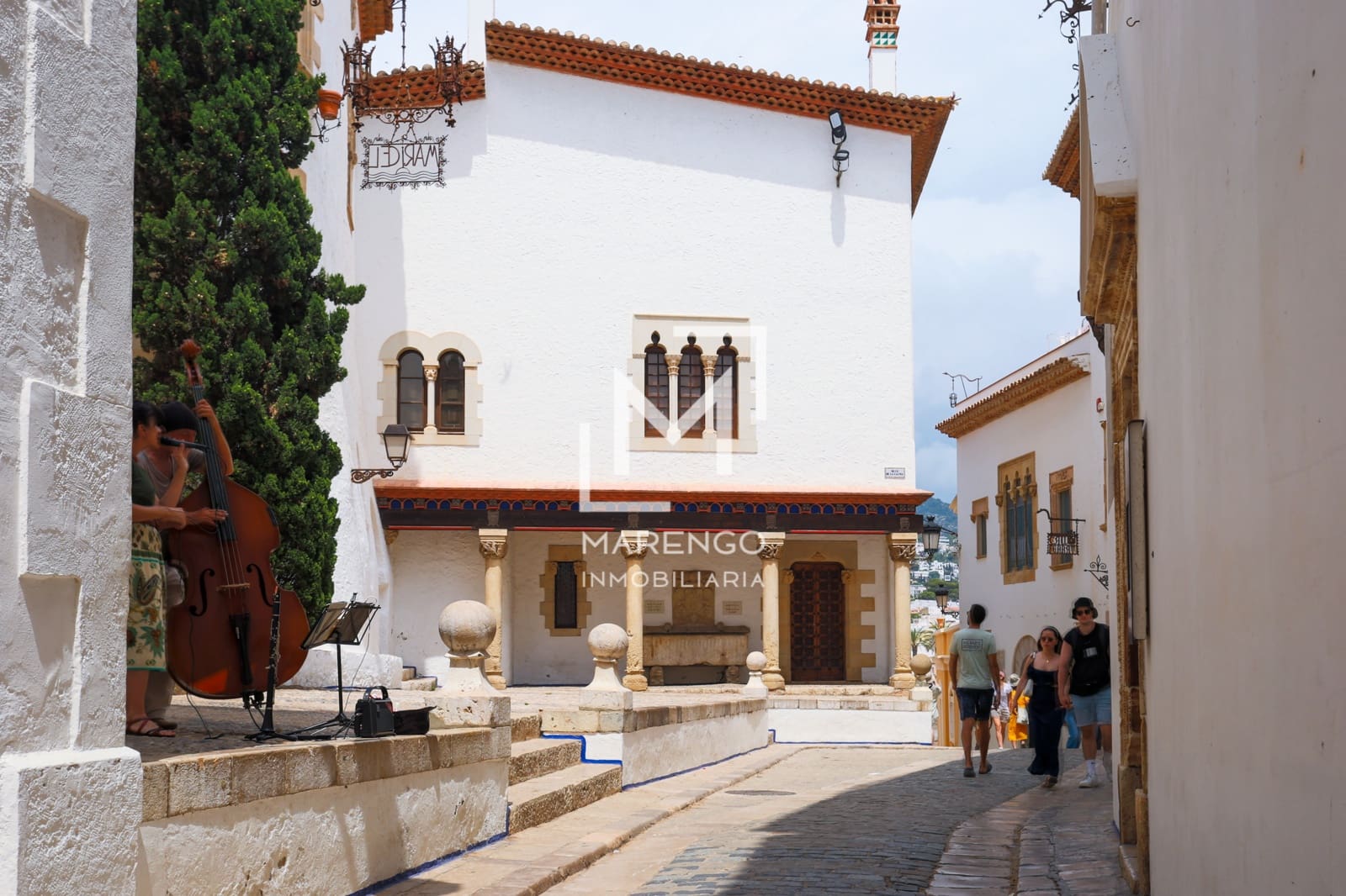 7 bedroom Commercial for sale in Sitges - € 385,000 (Ref: 8558248)