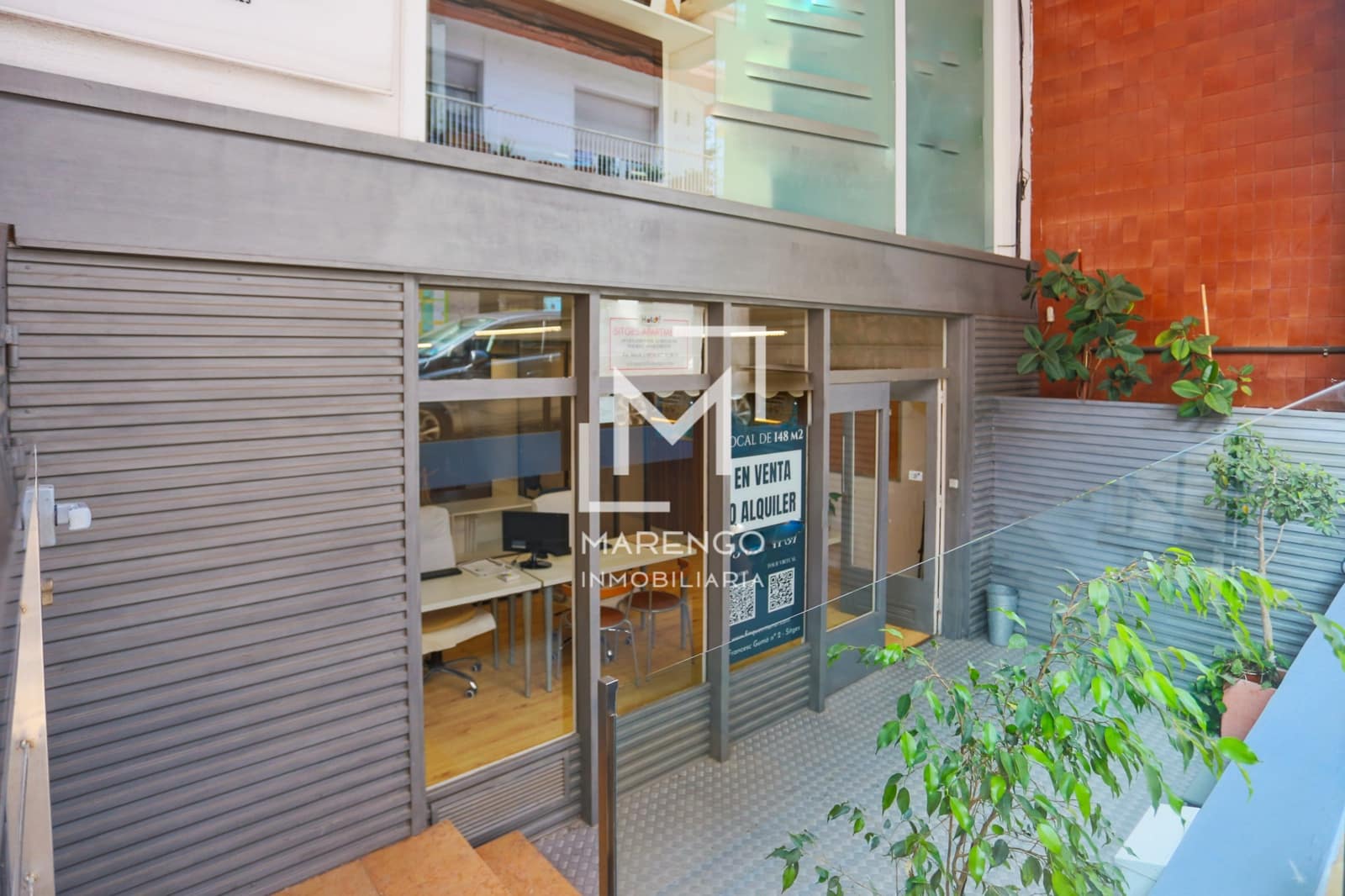 7 bedroom Commercial for sale in Sitges - € 385,000 (Ref: 8558248)