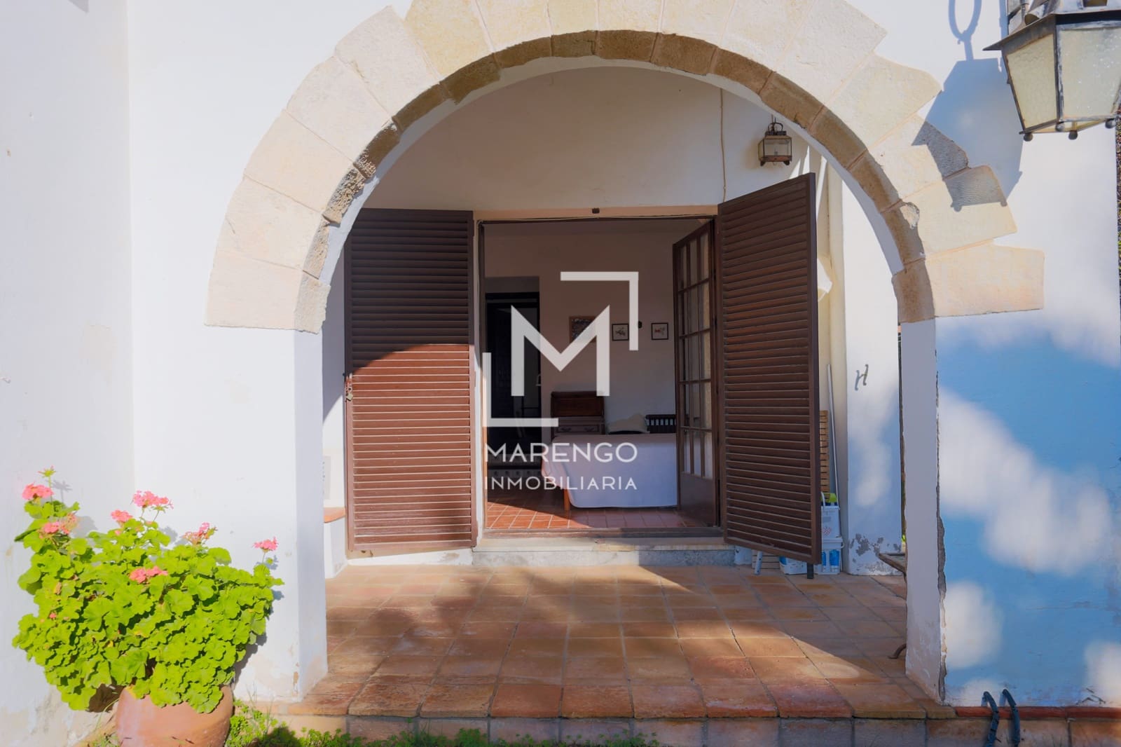 8 bedroom Townhouse for sale in Sitges with pool garage - € 1,390,000 (Ref: 8568959)