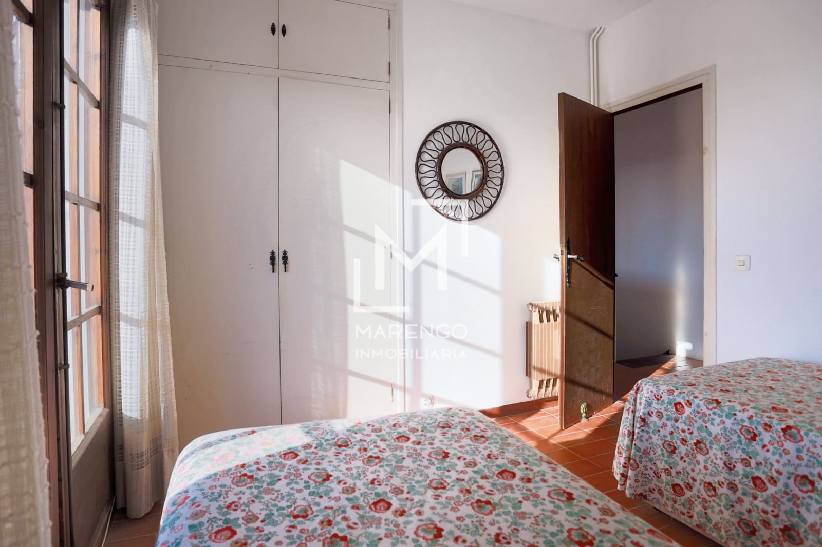 8 bedroom Townhouse for sale in Sitges with pool garage - € 1,390,000 (Ref: 8568959)