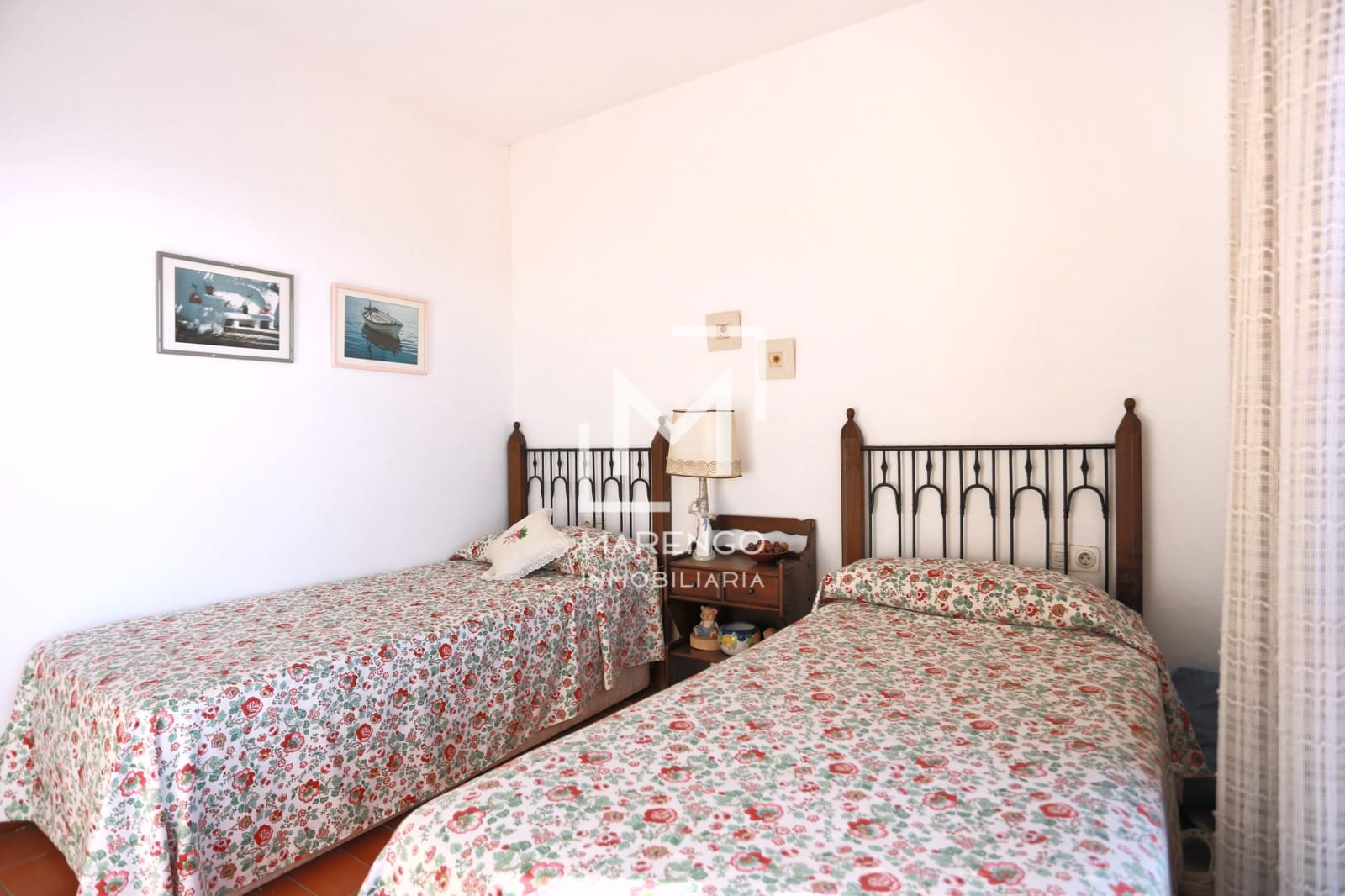 8 bedroom Townhouse for sale in Sitges with pool garage - € 1,390,000 (Ref: 8568959)