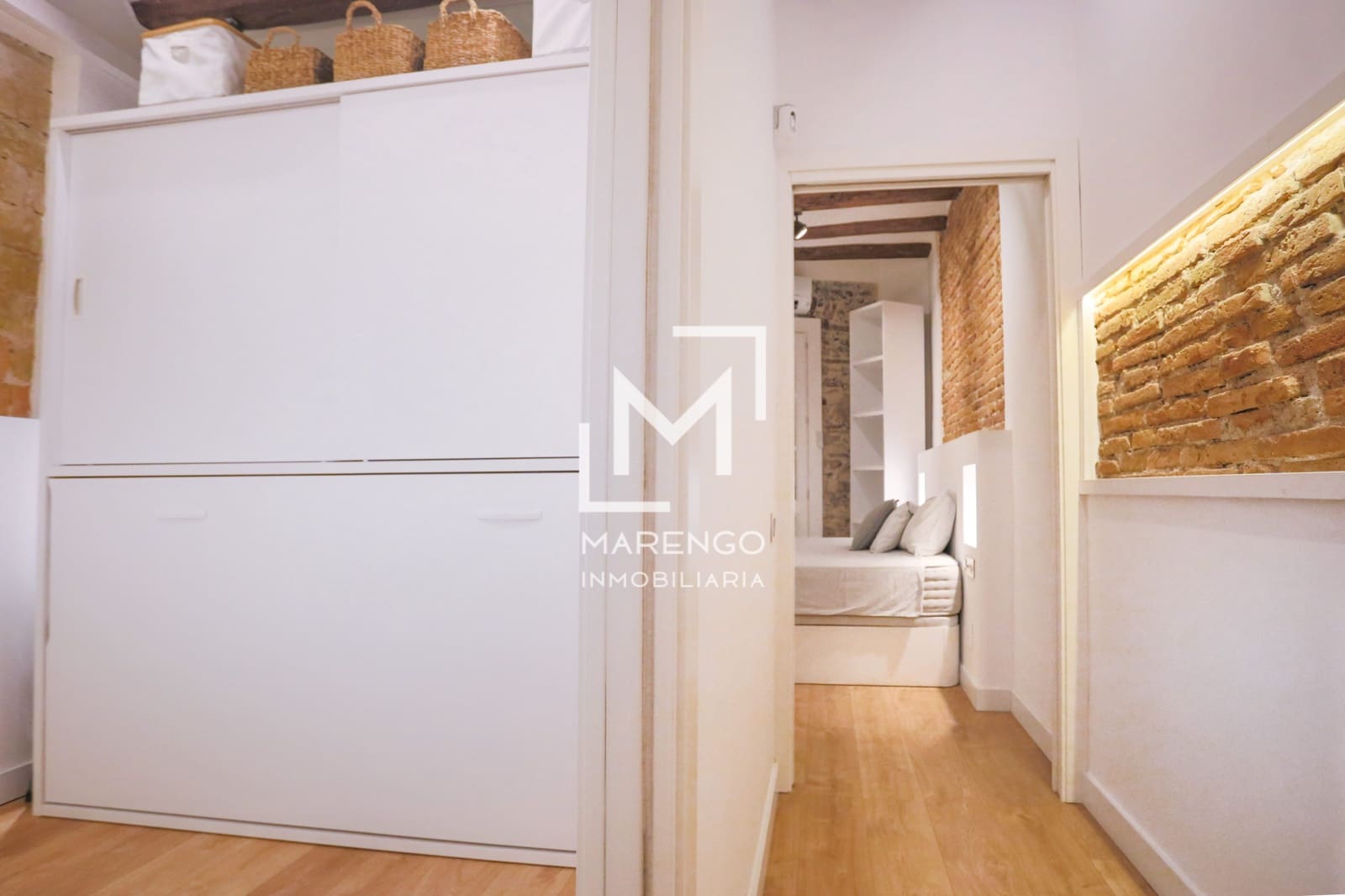 2 makuuhuone Asunto myytävänä paikassa Barcelona kaupunki - 290 000 € (Ref: 9997560)
