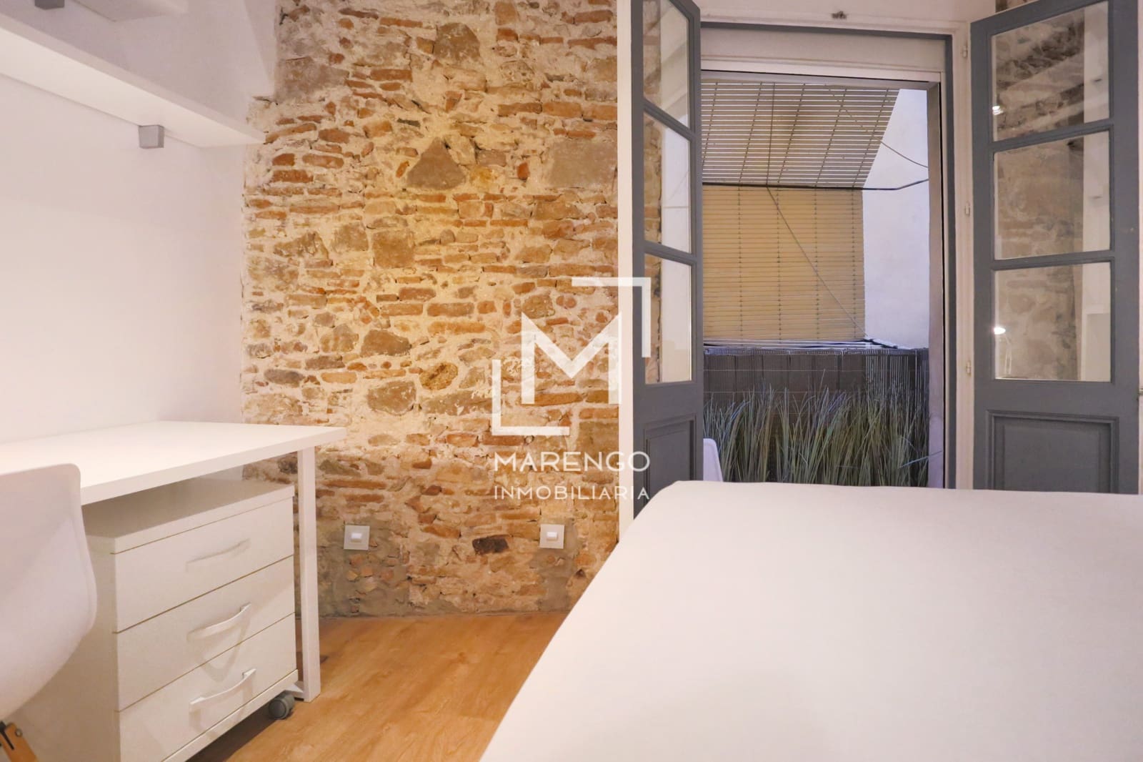 2 makuuhuone Asunto myytävänä paikassa Barcelona kaupunki - 290 000 € (Ref: 9997560)