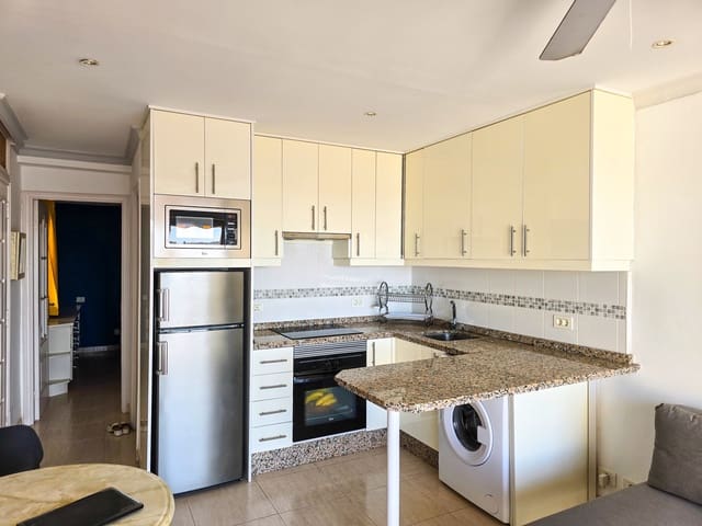 Apartamento de 1 habitación en Los Gigantes, Santiago del Teide en venta - 245.000 € (Ref: 8769367)