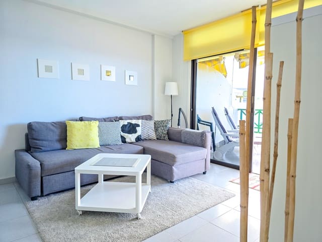 1 soveværelse Lejlighed til salg i Puerto Santiago, Santiago del Teide med swimmingpool - € 204.000 (Ref: 9304624)