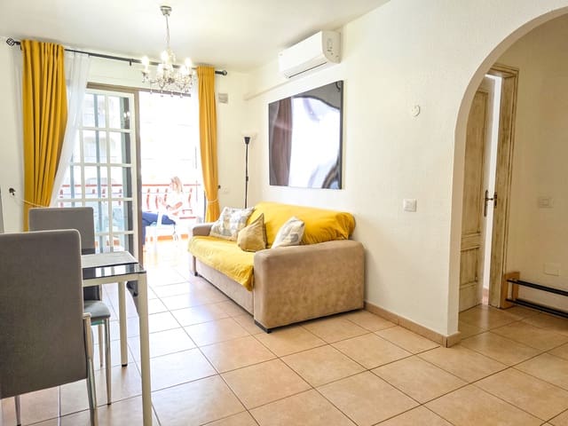 1 bedroom Apartment for sale in Los Cristianos, Arona with pool - € 229,000 (Ref: 9304632)