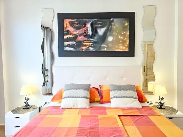 1 bedroom Apartment for sale in Los Cristianos, Arona with pool - € 229,000 (Ref: 9304632)