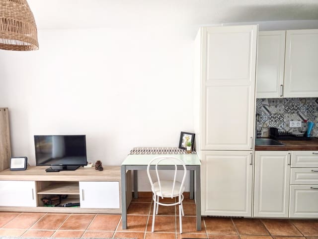 1 soveværelse Bungalow til salg i Puerto Santiago, Santiago del Teide med swimmingpool - € 320.000 (Ref: 9312184)