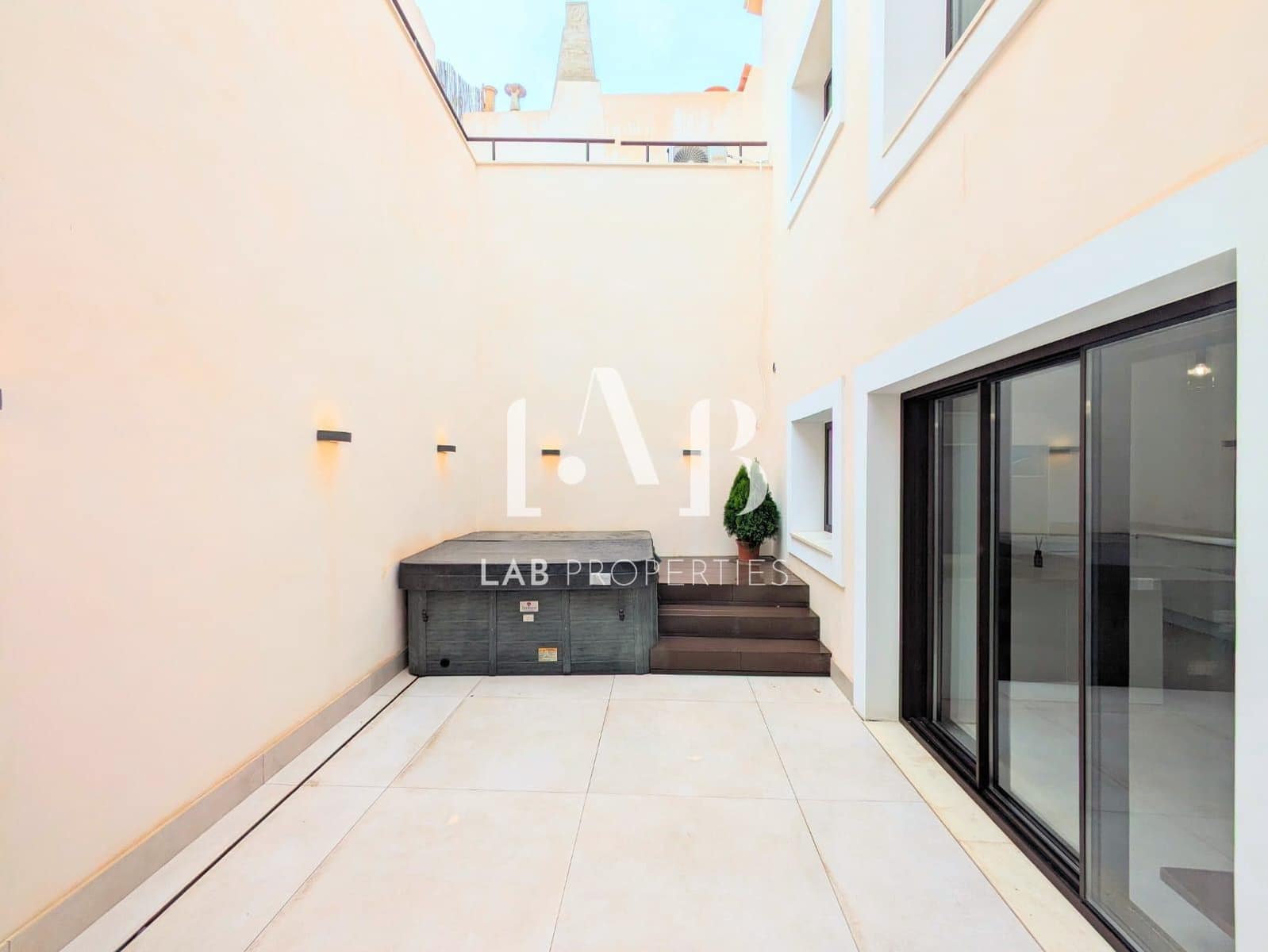 3 bedroom Villa for sale in Felanitx - € 429,000 (Ref: 7980022)