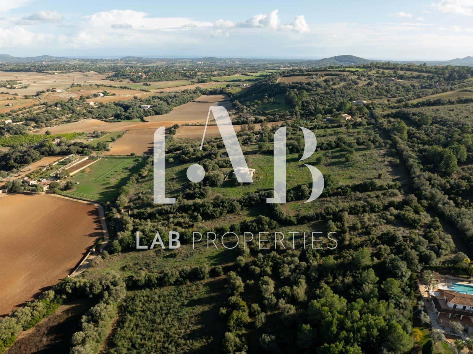 Rakentamaton maa myytävänä paikassa Manacor - 450 000 € (Ref: 8022891)