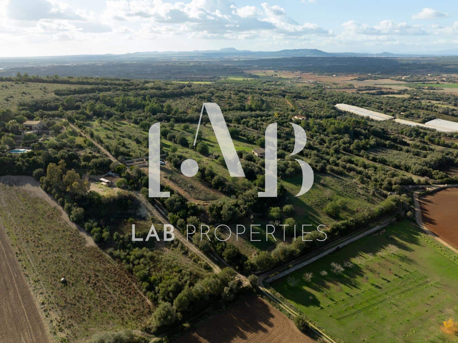 Rakentamaton maa myytävänä paikassa Manacor - 450 000 € (Ref: 8022891)