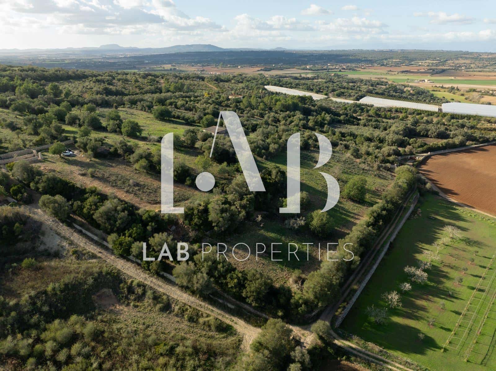 Rakentamaton maa myytävänä paikassa Manacor - 450 000 € (Ref: 8022891)