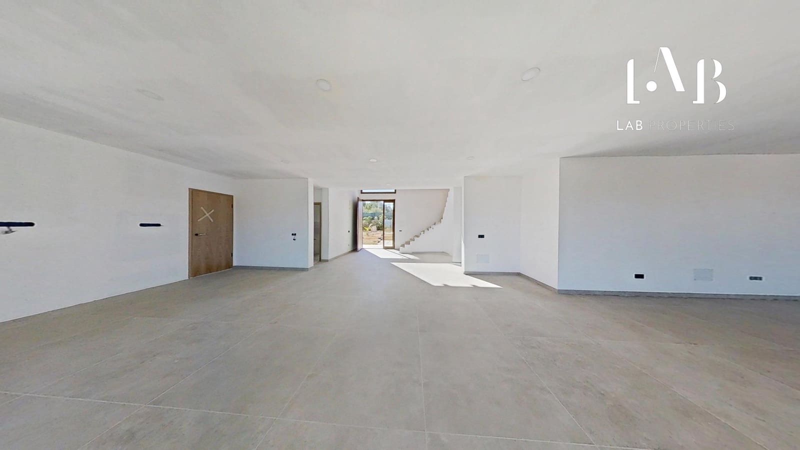 5 soveværelse Villa til salg i L'Aranjassa / S'Aranjassa med swimmingpool garage - € 2.950.000 (Ref: 8615352)