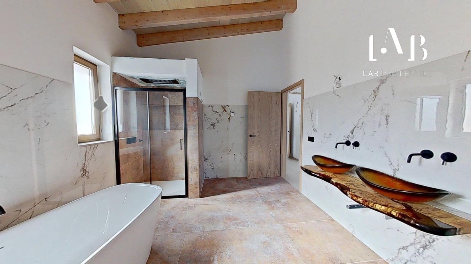 5 soveværelse Villa til salg i L'Aranjassa / S'Aranjassa med swimmingpool garage - € 2.950.000 (Ref: 8615352)