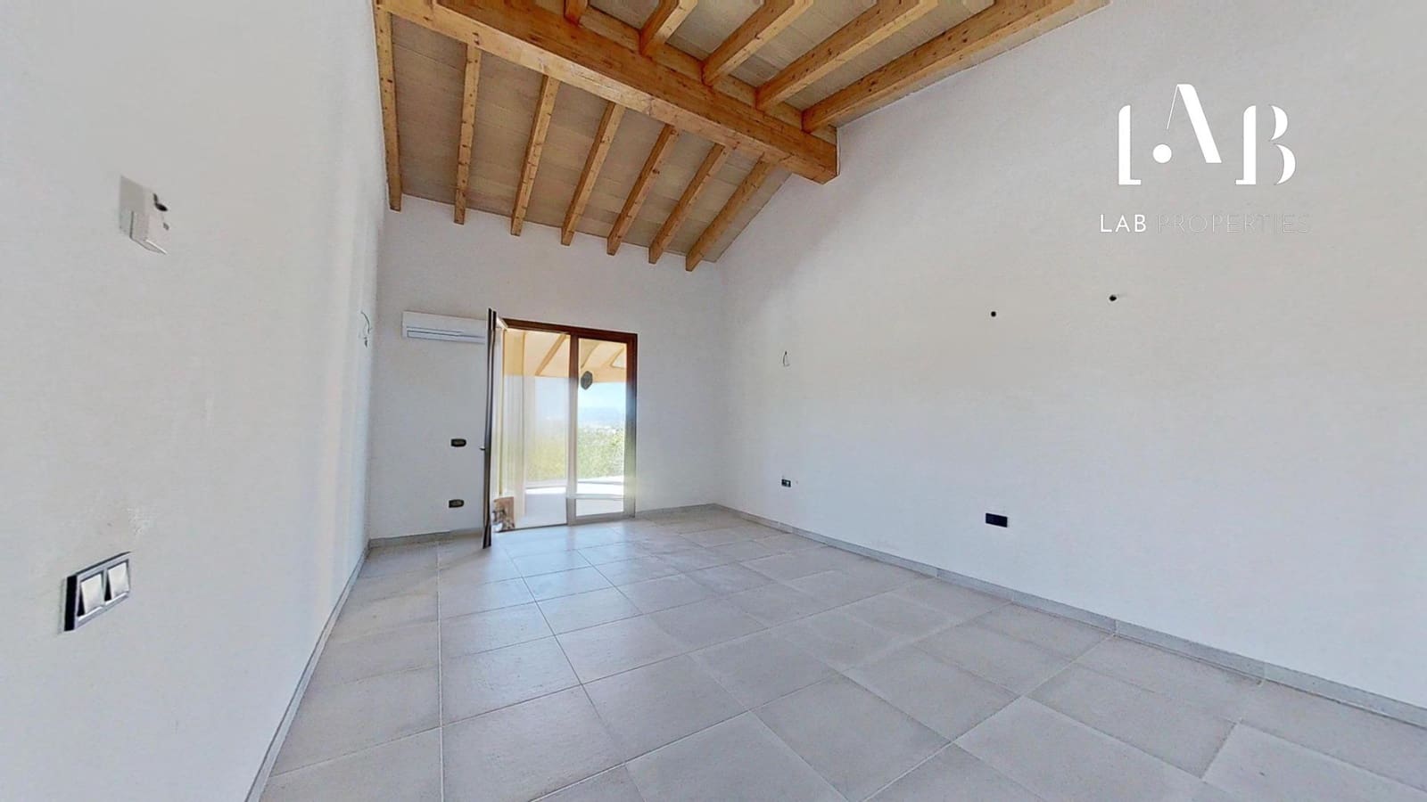 5 soveværelse Villa til salg i L'Aranjassa / S'Aranjassa med swimmingpool garage - € 2.950.000 (Ref: 8615352)