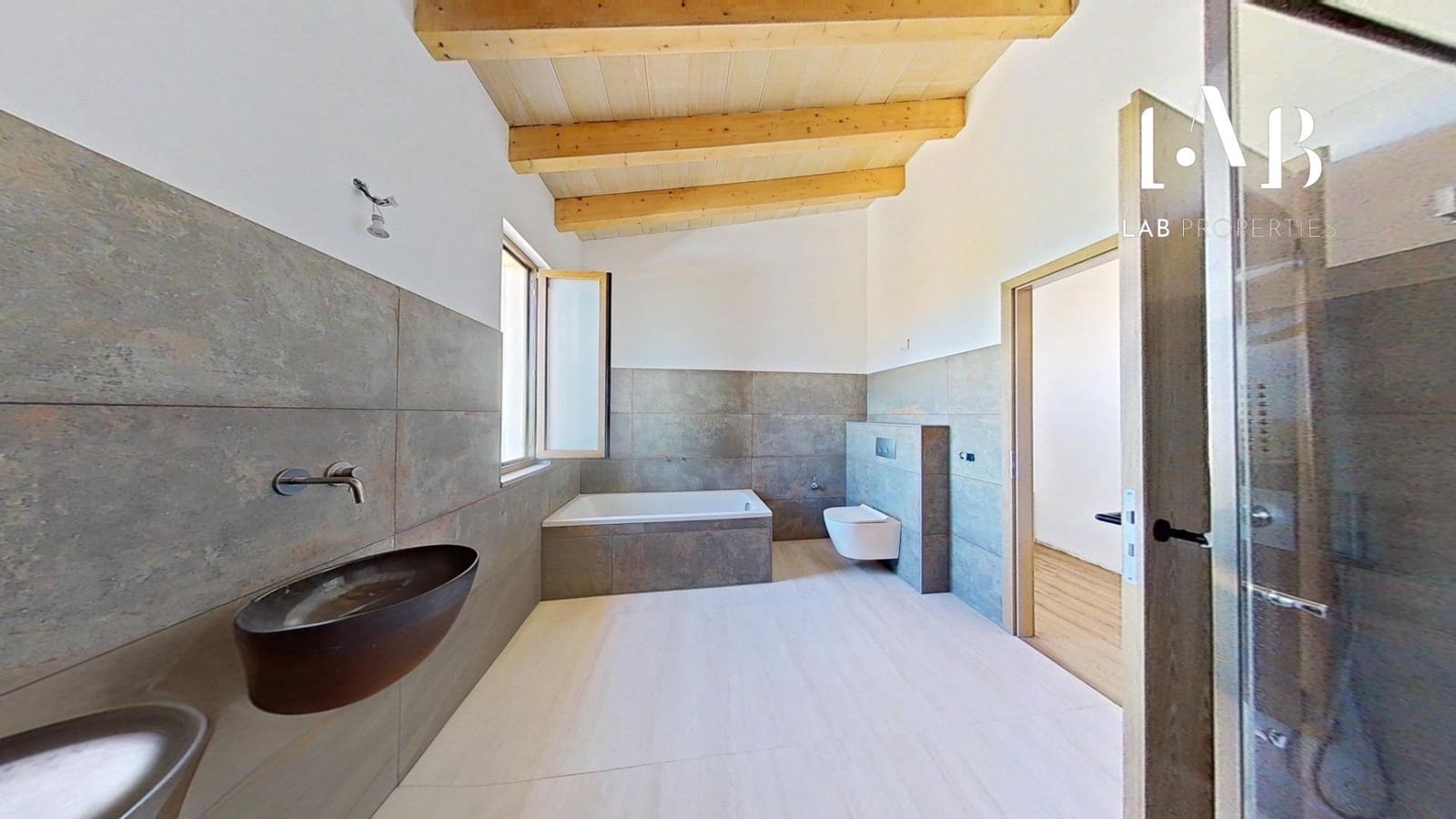 5 soveværelse Villa til salg i L'Aranjassa / S'Aranjassa med swimmingpool garage - € 2.950.000 (Ref: 8615352)