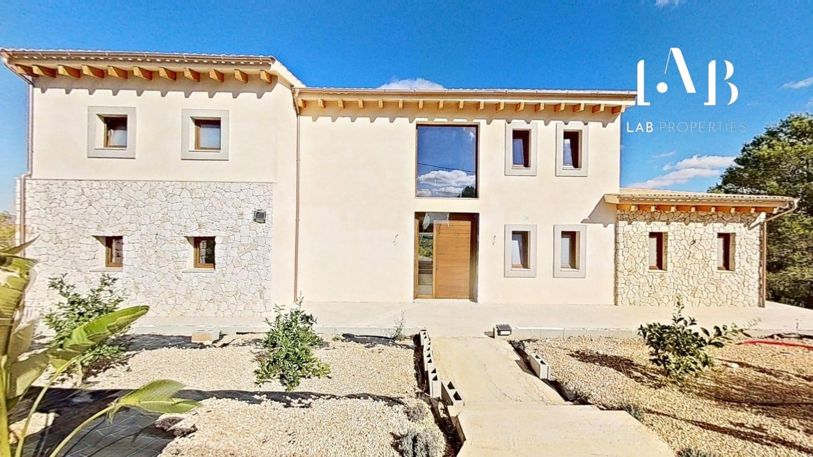 5 soveværelse Villa til salg i L'Aranjassa / S'Aranjassa med swimmingpool garage - € 2.950.000 (Ref: 8615352)