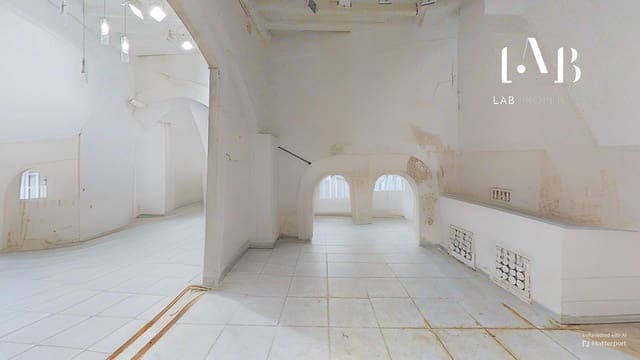 Commercial for sale in Centro, Palma de Mallorca - € 680,000 (Ref: 8704100)