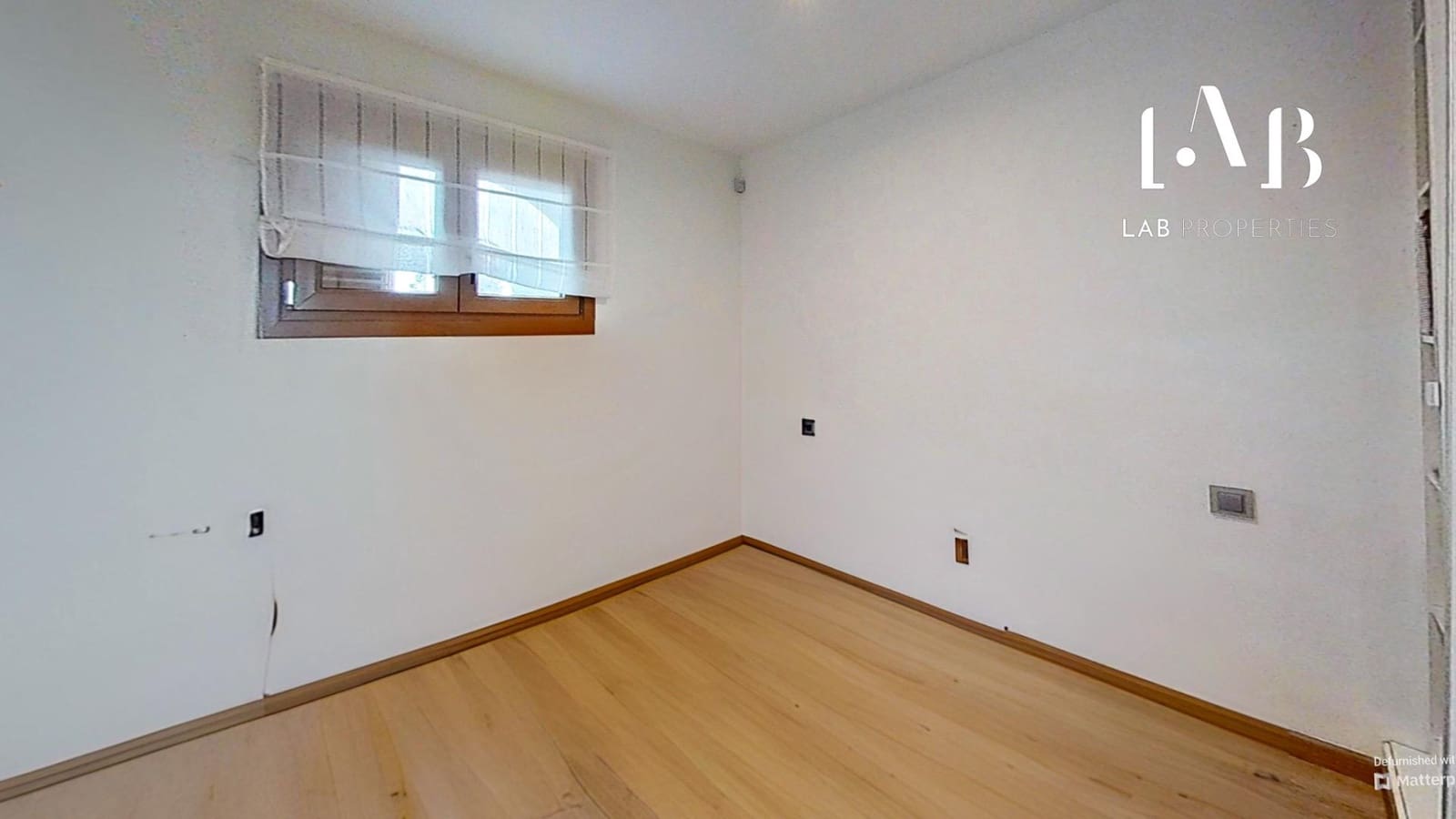 2 soverom Leilighet til salgs i El Toro / Port Adriano - € 370 000 (Ref: 8792734)