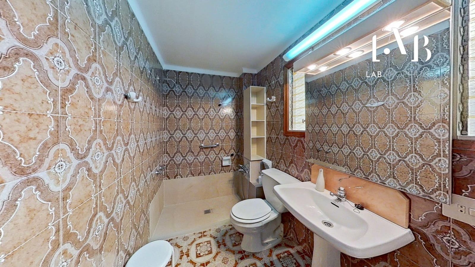 Piso de 6 habitaciones en Palma de Mallorca en venta con garaje - 625.000 € (Ref: 8802048)