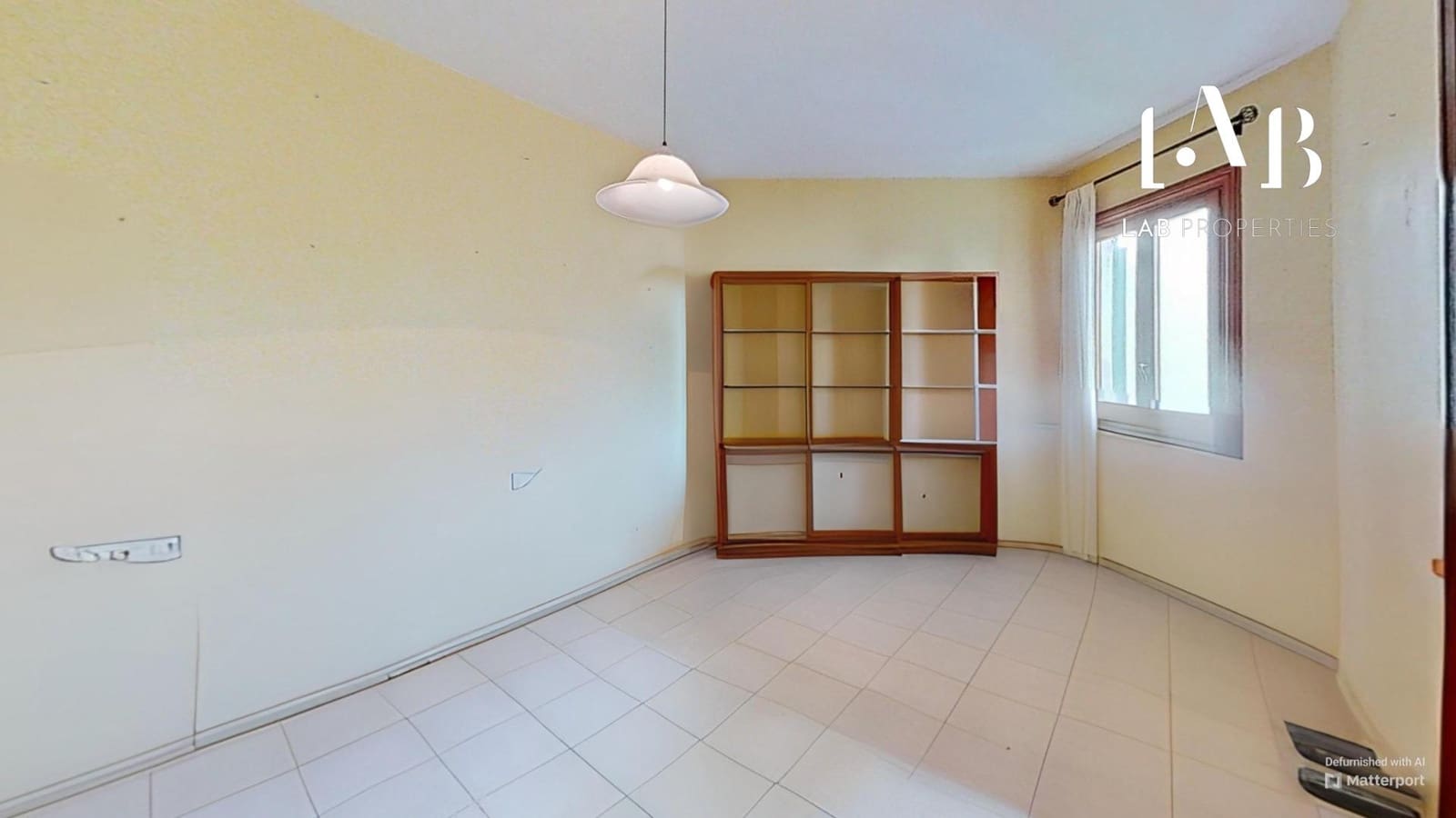 6 bedroom Flat for sale in Palma de Mallorca with garage - € 625,000 (Ref: 8802048)