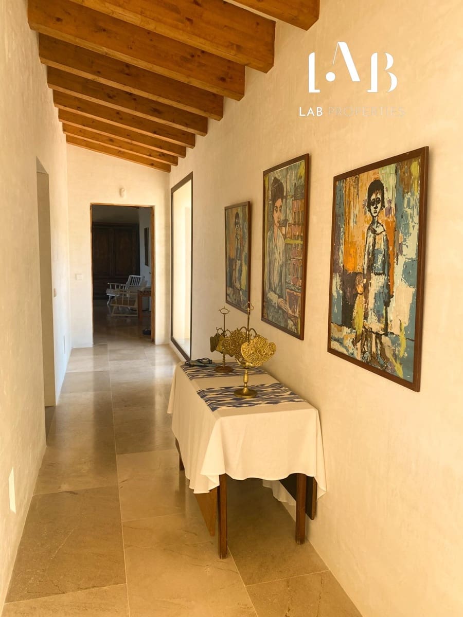 5 soveværelse Finca/Landehus til salg i Cala Millor med swimmingpool - € 3.650.000 (Ref: 8817798)