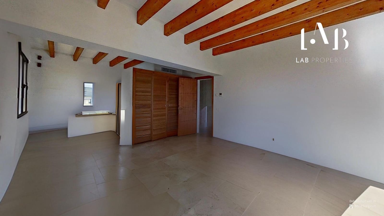 5 soveværelse Finca/Landehus til salg i Cala Millor med swimmingpool - € 3.650.000 (Ref: 8817798)