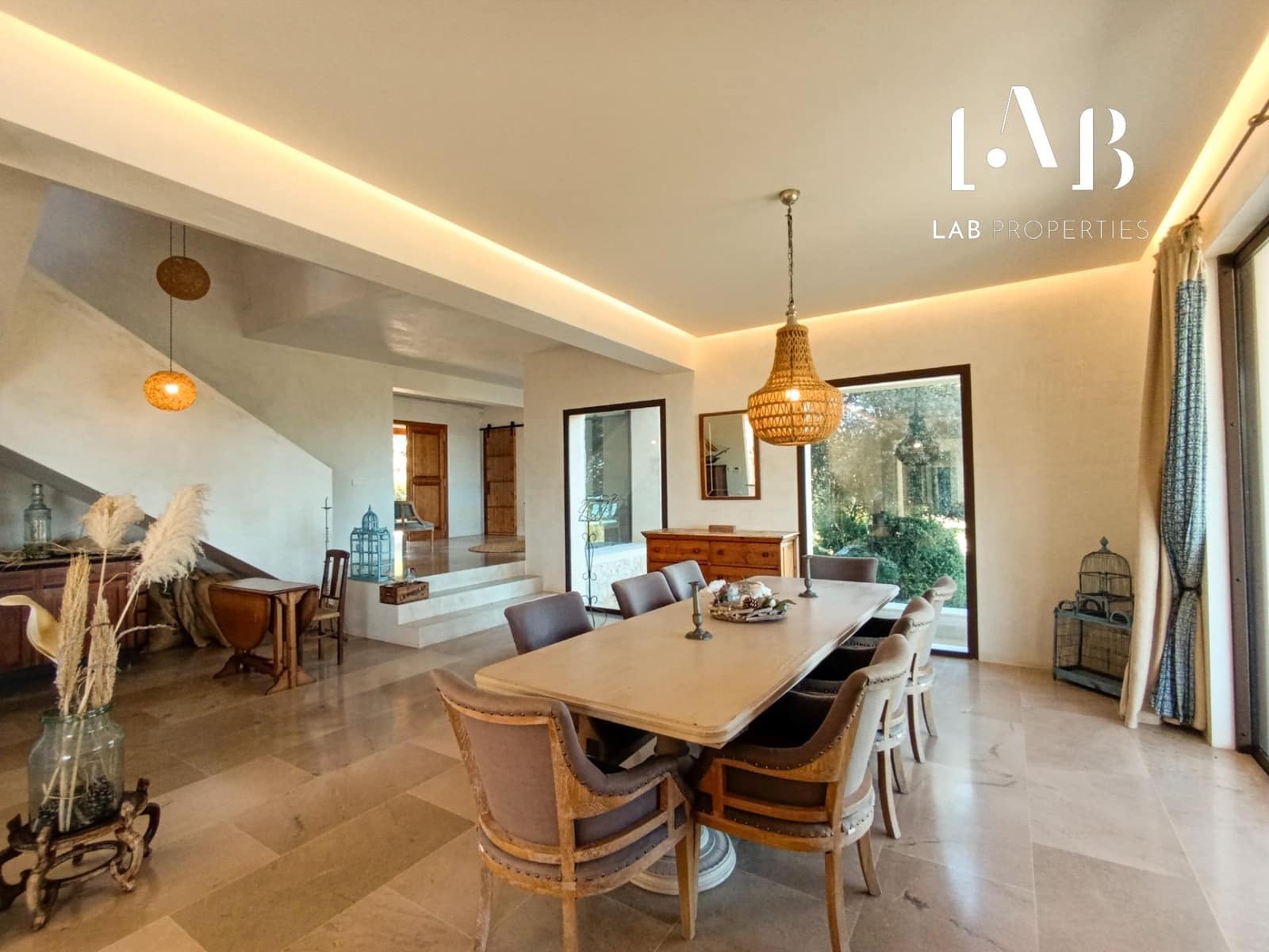 5 soveværelse Finca/Landehus til salg i Cala Millor med swimmingpool - € 3.650.000 (Ref: 8817798)