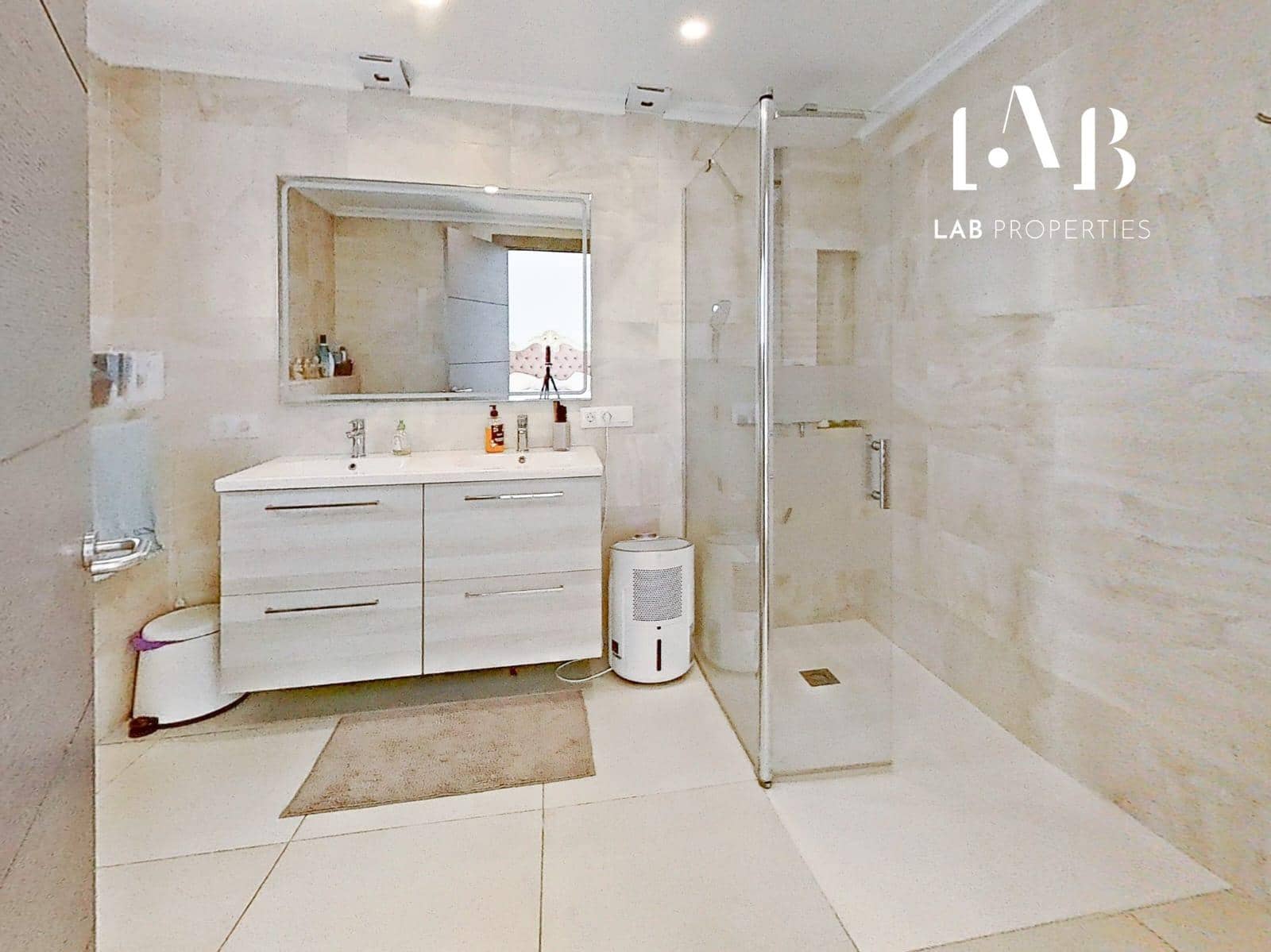 3 chambre Appartement à vendre à Cala d'Or avec garage - 499 000 € (Ref: 8817800)