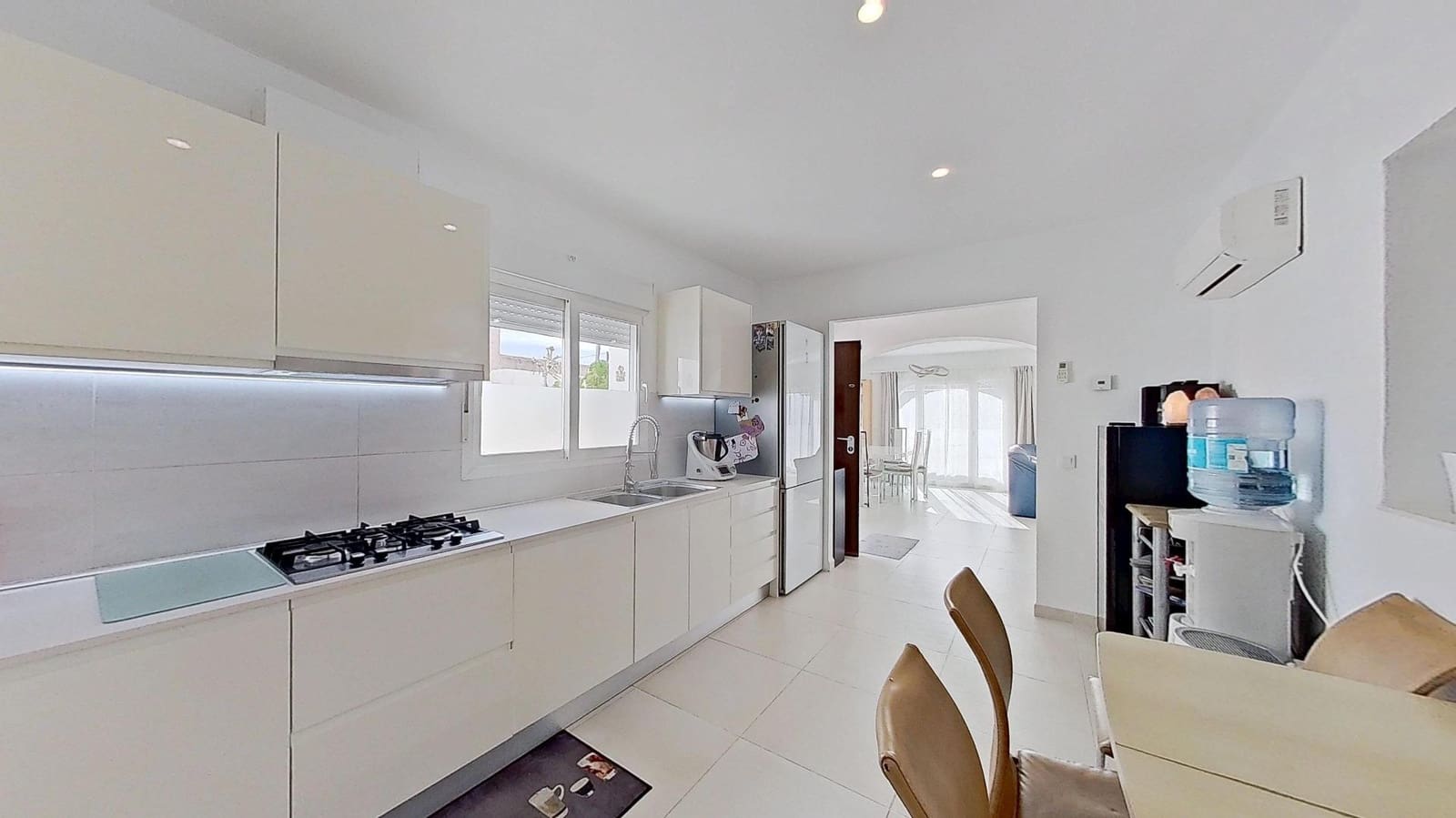 6 soveværelse Villa til salg i Cala d'Or med garage - € 819.000 (Ref: 8834554)