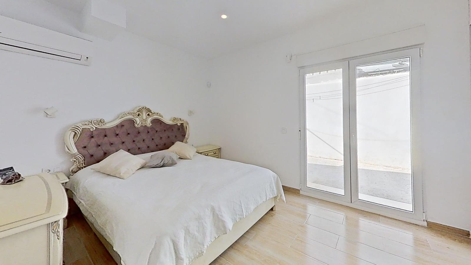 6 soveværelse Villa til salg i Cala d'Or med garage - € 819.000 (Ref: 8834554)