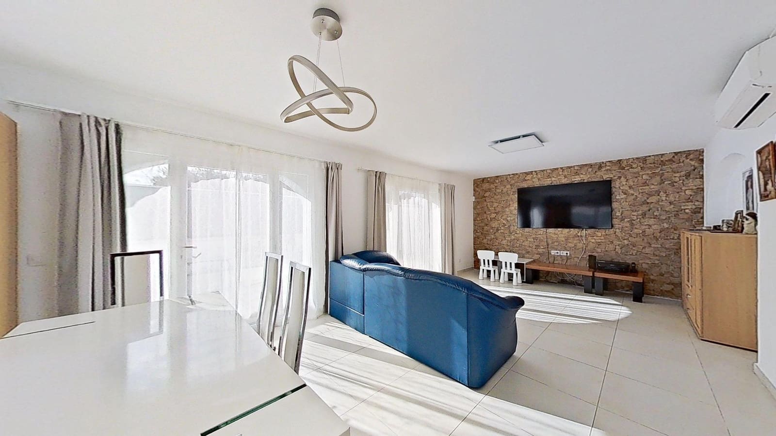 6 soveværelse Villa til salg i Cala d'Or med garage - € 819.000 (Ref: 8834554)