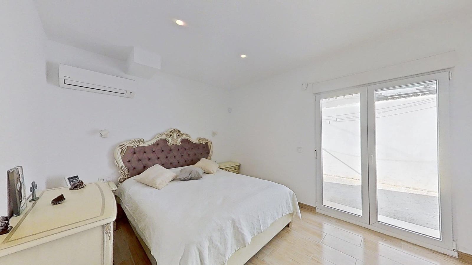 6 soveværelse Villa til salg i Cala d'Or med garage - € 819.000 (Ref: 8834554)