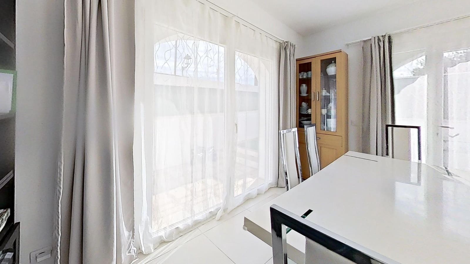 6 soveværelse Villa til salg i Cala d'Or med garage - € 819.000 (Ref: 8834554)