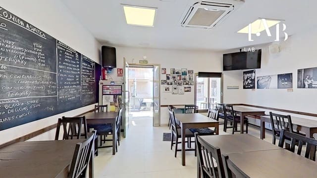 Firma/Unternehmen zu vermieten in Llucmajor - 800 € (Ref: 8836843)