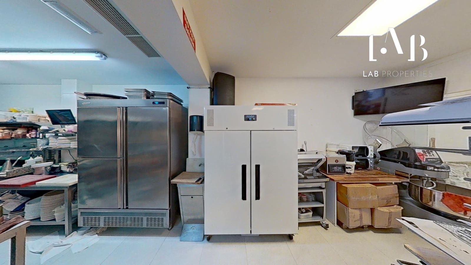 Yritys vuokrattavana paikassa Llucmajor - 800 € (Ref: 8836843)