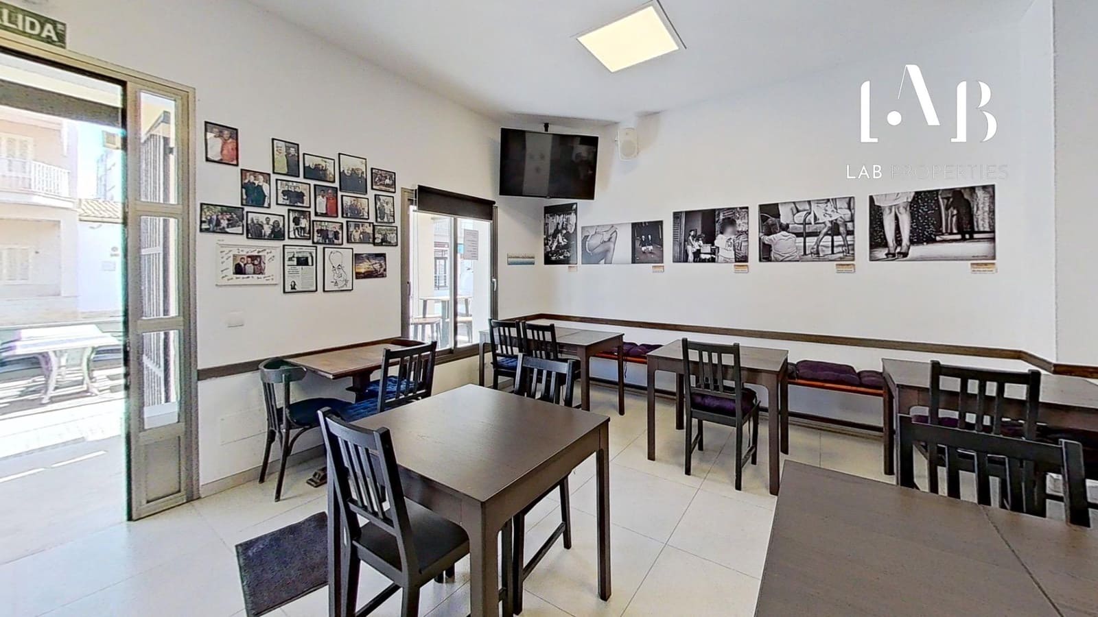 Business for rent in Llucmajor - € 800 (Ref: 8836843)