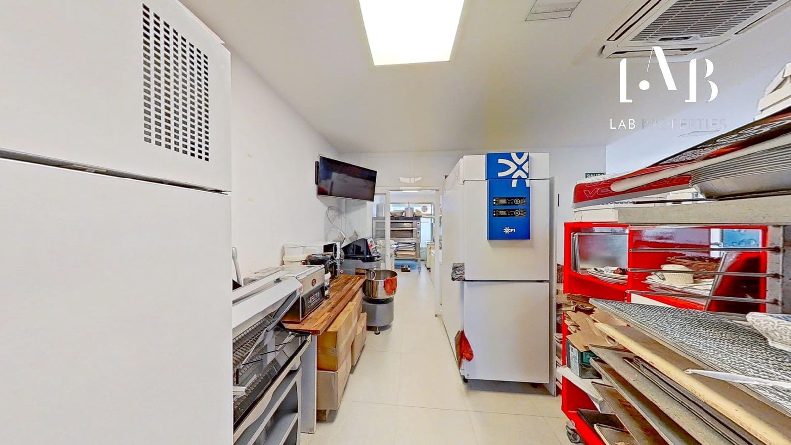 Virksomhed til leje i Llucmajor - € 800 (Ref: 8836843)