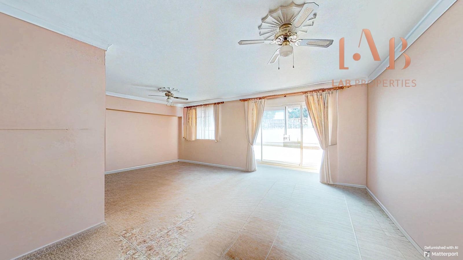 5 quarto Moradia em Banda para venda em Coll d'en Rabassa com garagem - 699 000 € (Ref: 8841233)