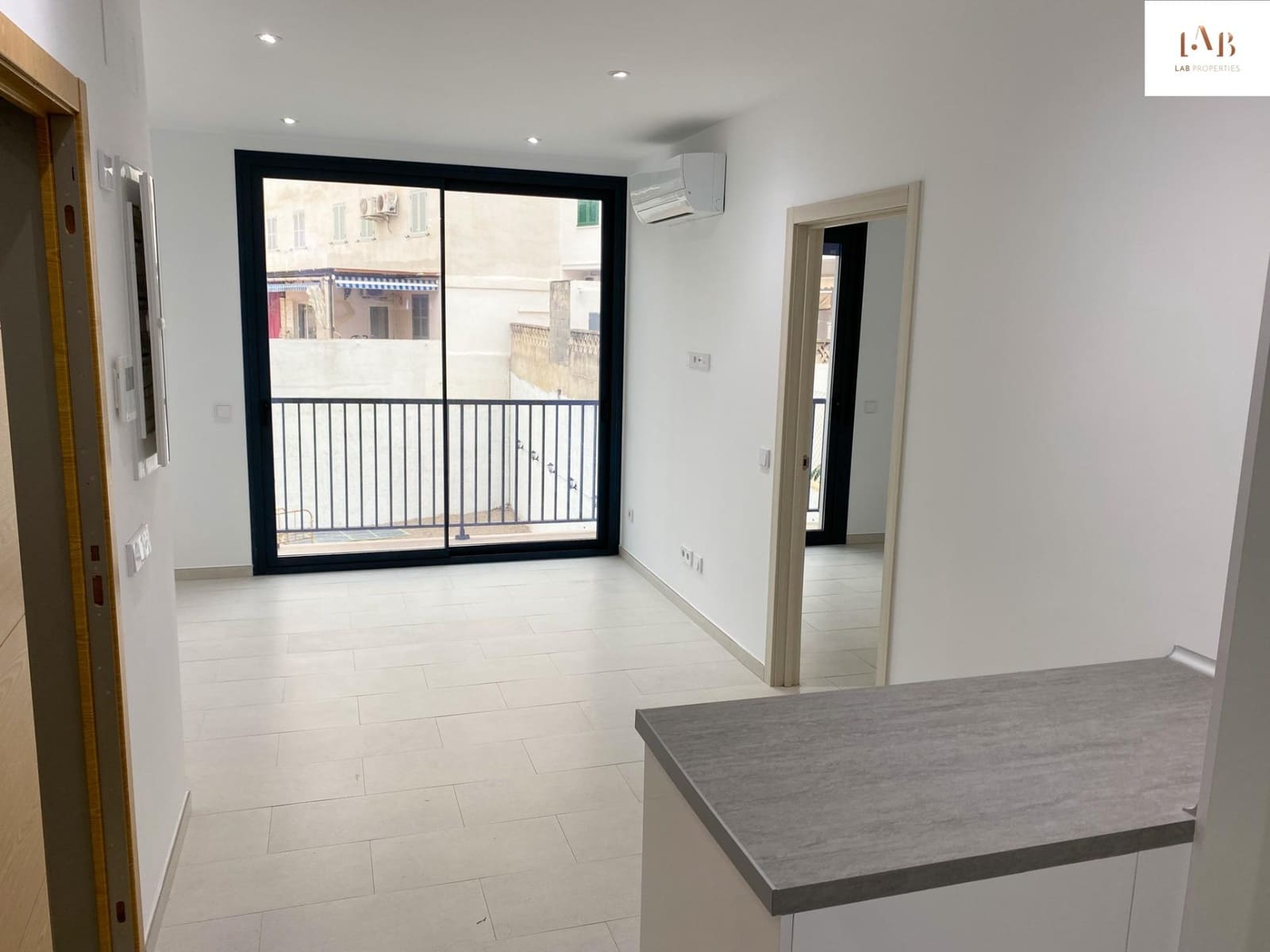 1 sovrum Lägenhet att hyra i Palma de Mallorca - 1 100 € (Ref: 8881863)