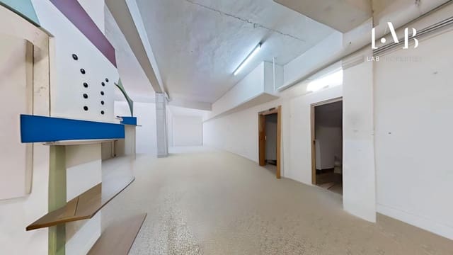 Erhverv til salg i Palma de Mallorca - € 200.000 (Ref: 8888322)