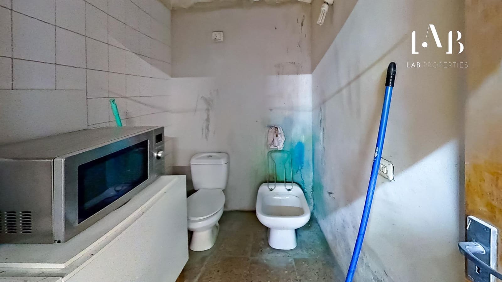 Local Commercial à vendre à Palma de Mallorca - 200 000 € (Ref: 8888322)