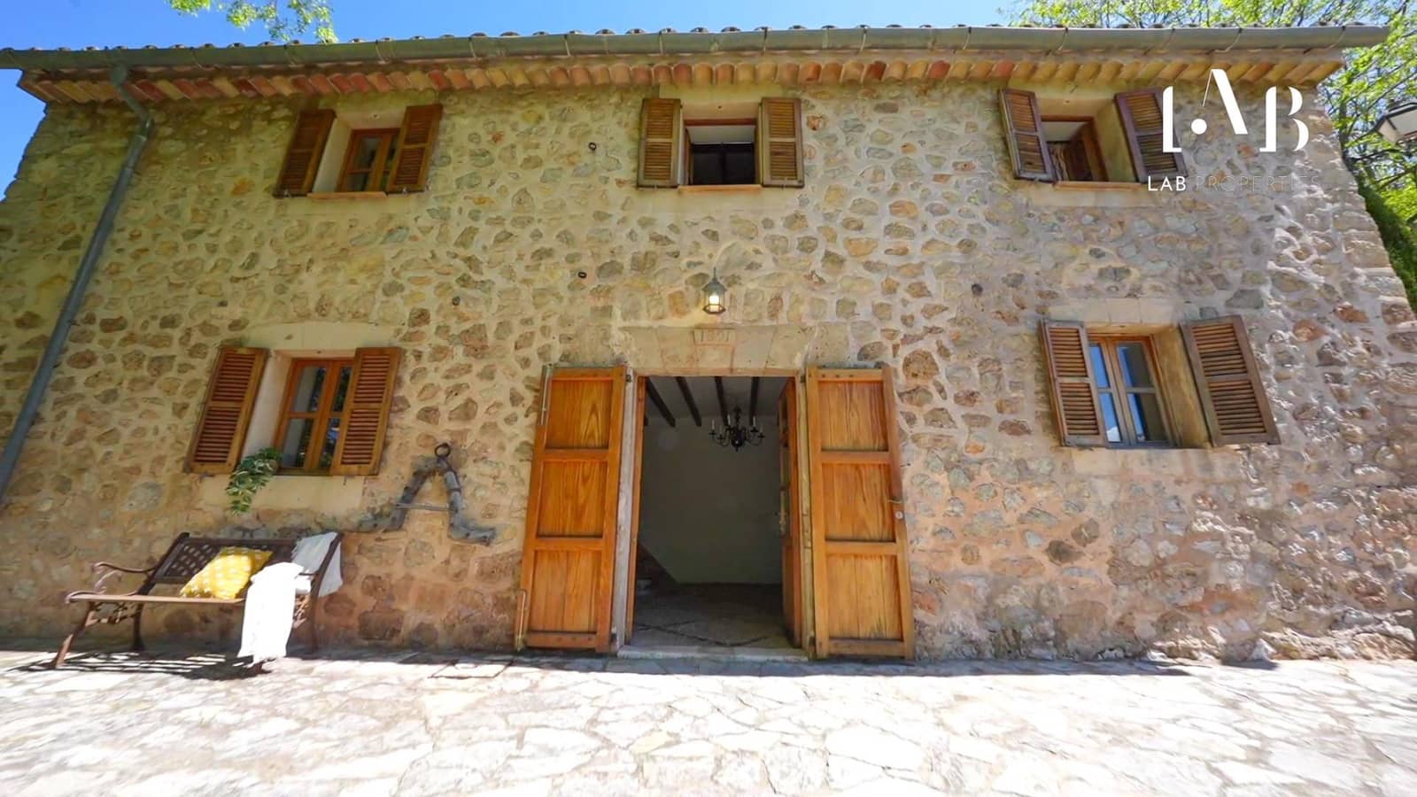 5 chambre Finca/Maison de Campagne à vendre à Valldemosa avec garage - 1 399 000 € (Ref: 8950656)
